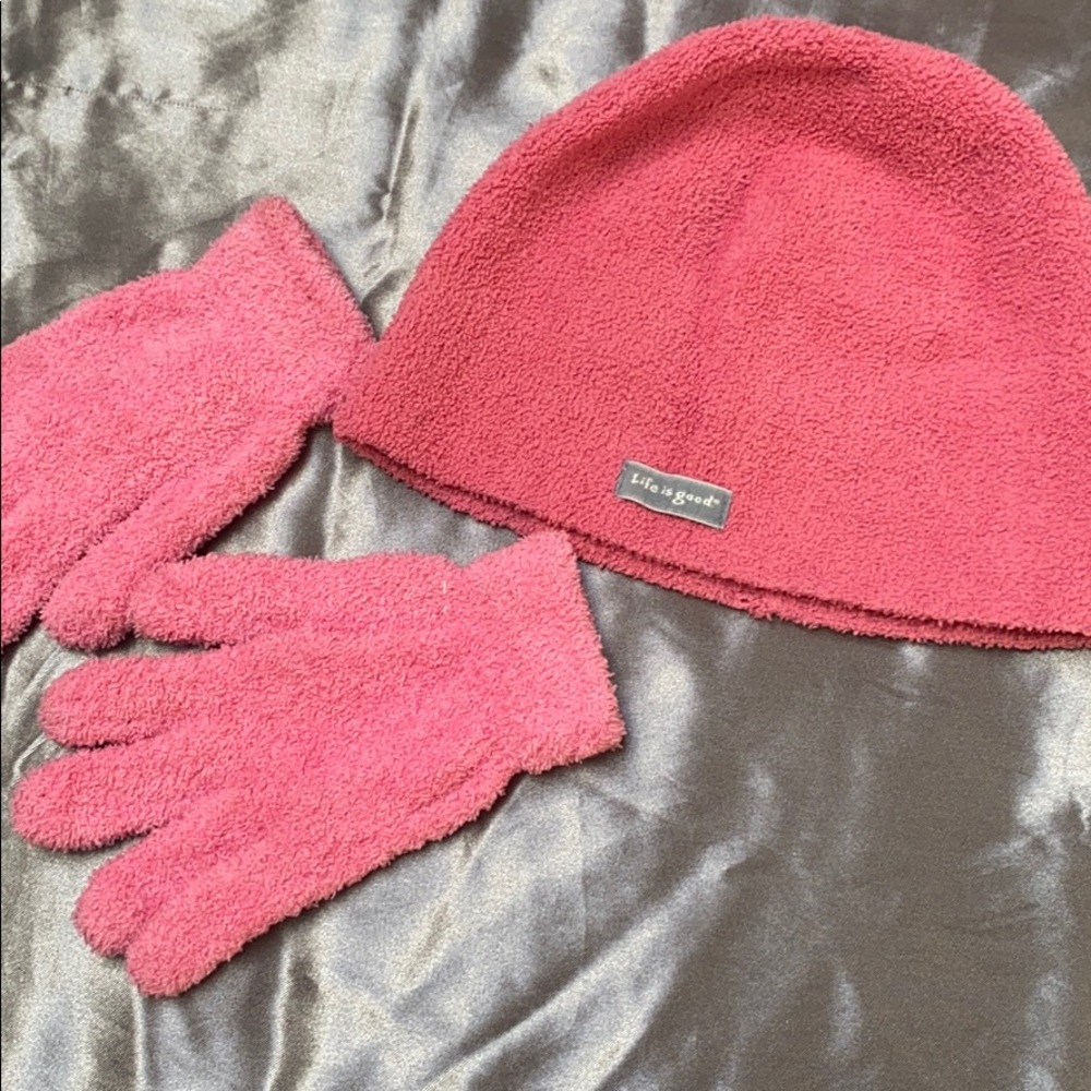 Hat and glove set